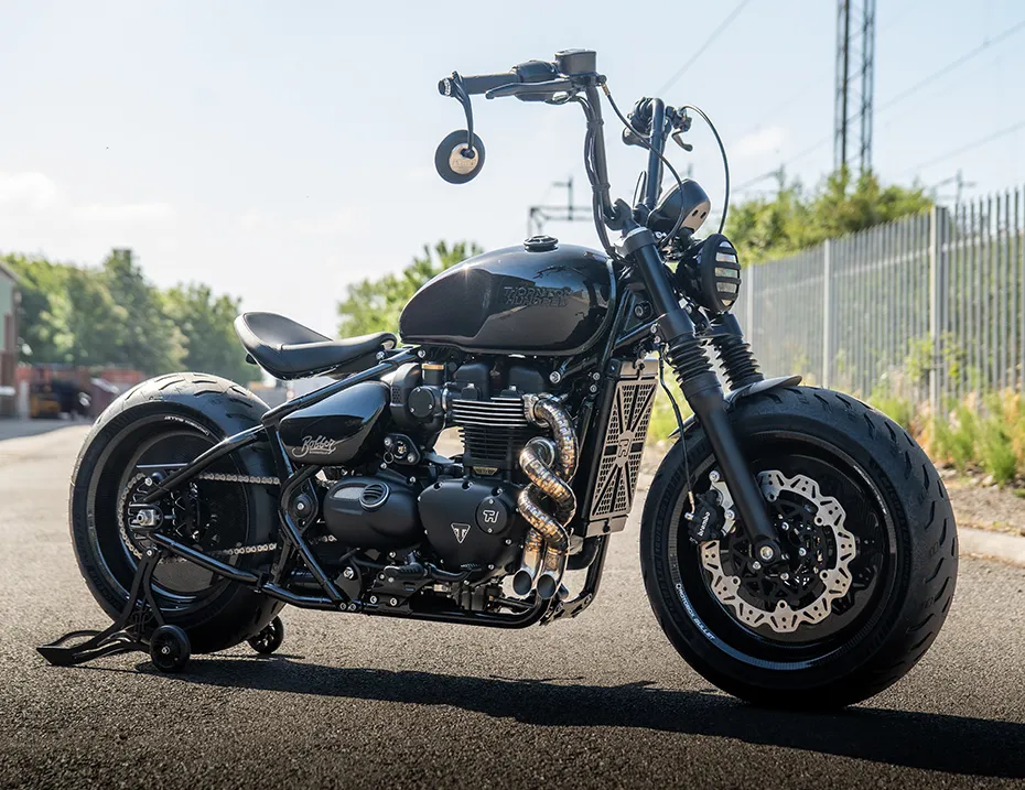 Limited Series Carbon Outlaw Bobber